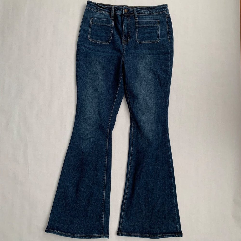 Judy Blue High Rise Flare Jeans Size 15/32